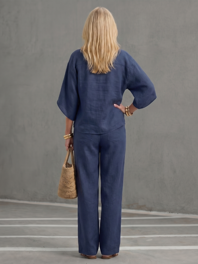 AMITY | Set with button-front tunic top