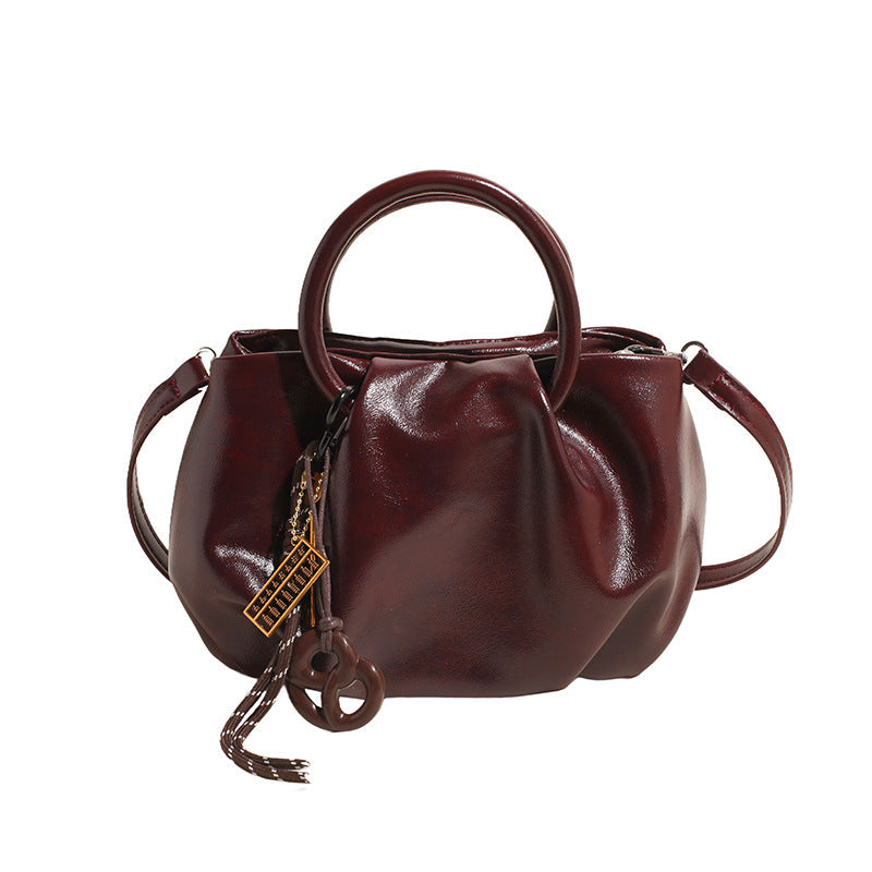 ALICE | Pleated shoulder bag with magnetic closure