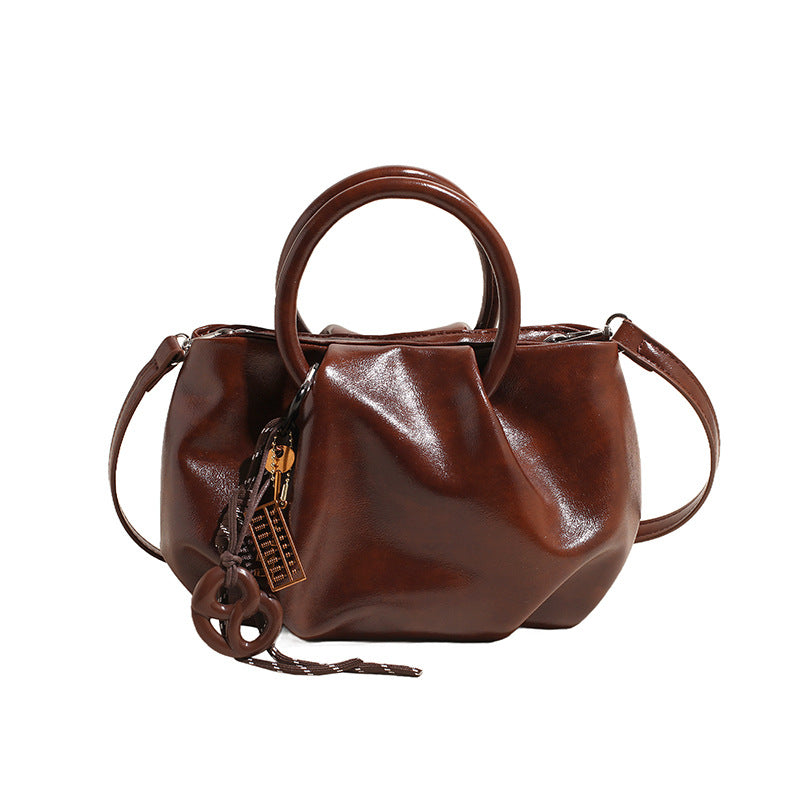 ALICE | Pleated shoulder bag with magnetic closure