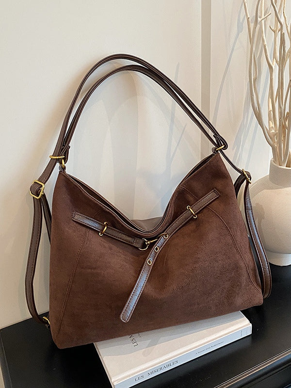 PAULINA | Square crossbody bag in suede