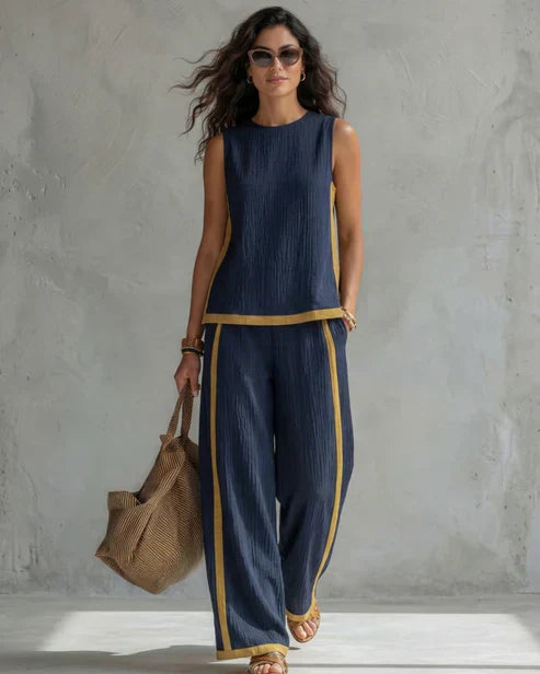 LEILA | Sleeveless two-piece set with fluid pants