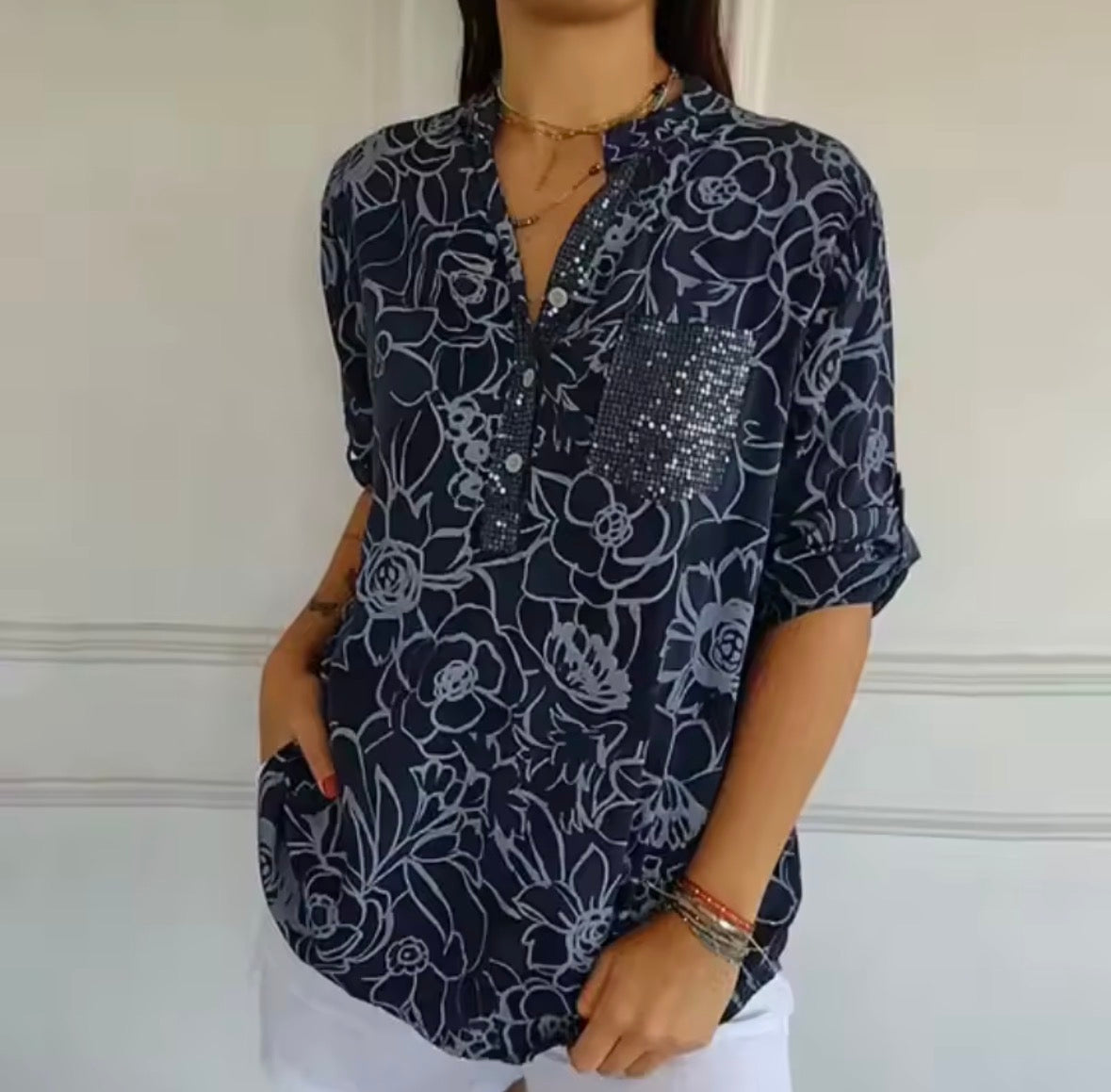 CAMILA | Relaxed blouse with chest pocket