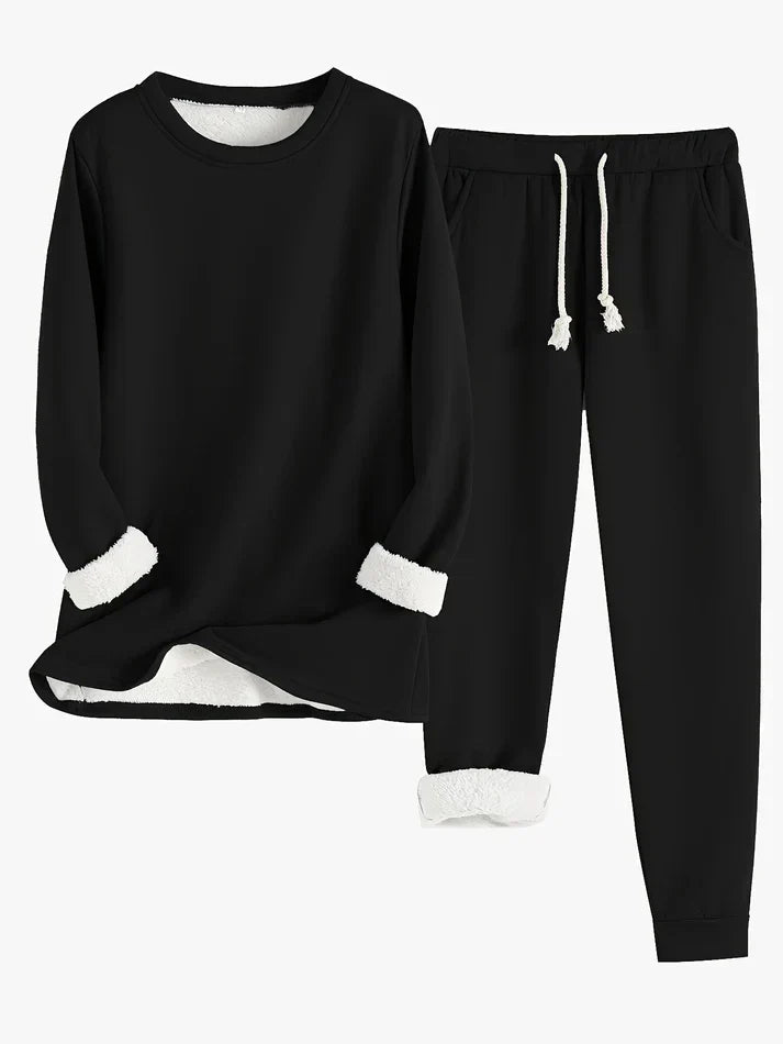 HAILEY | Fleece-lined set with tapered jogger pants