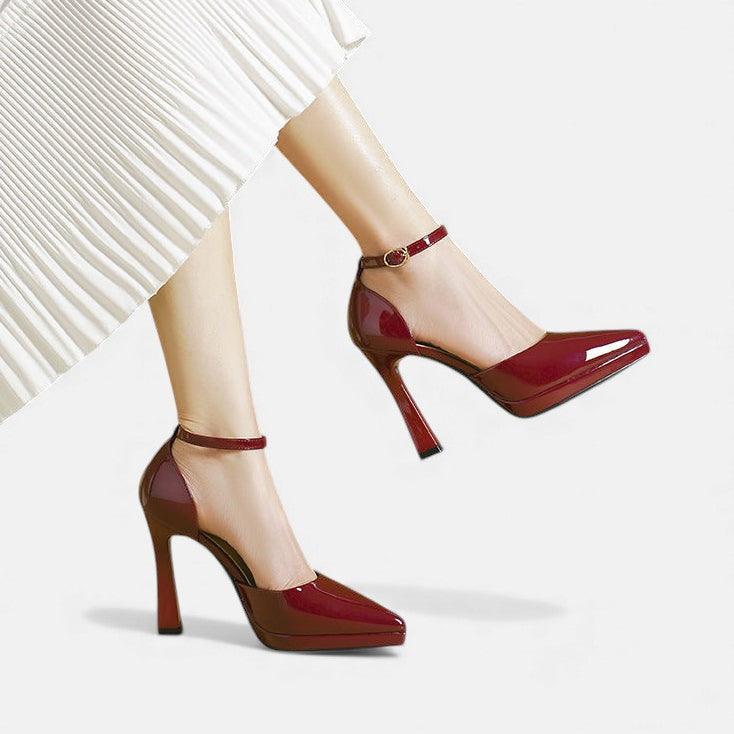 EDEN | Polished block-heel pump with ankle strap