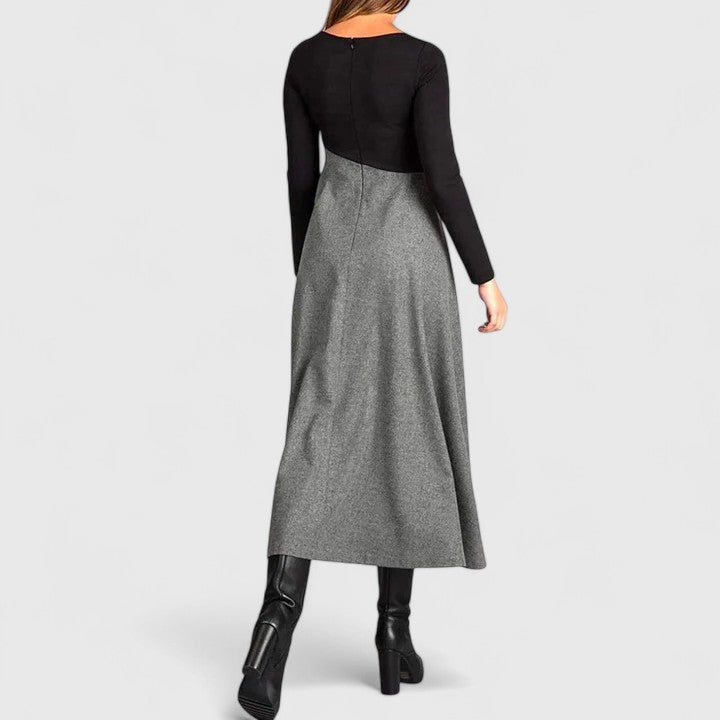 REVALINE | Sleeveless elegant dress with a flattering fit