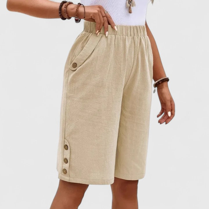 DENISE | Relaxed shorts for weekend wear