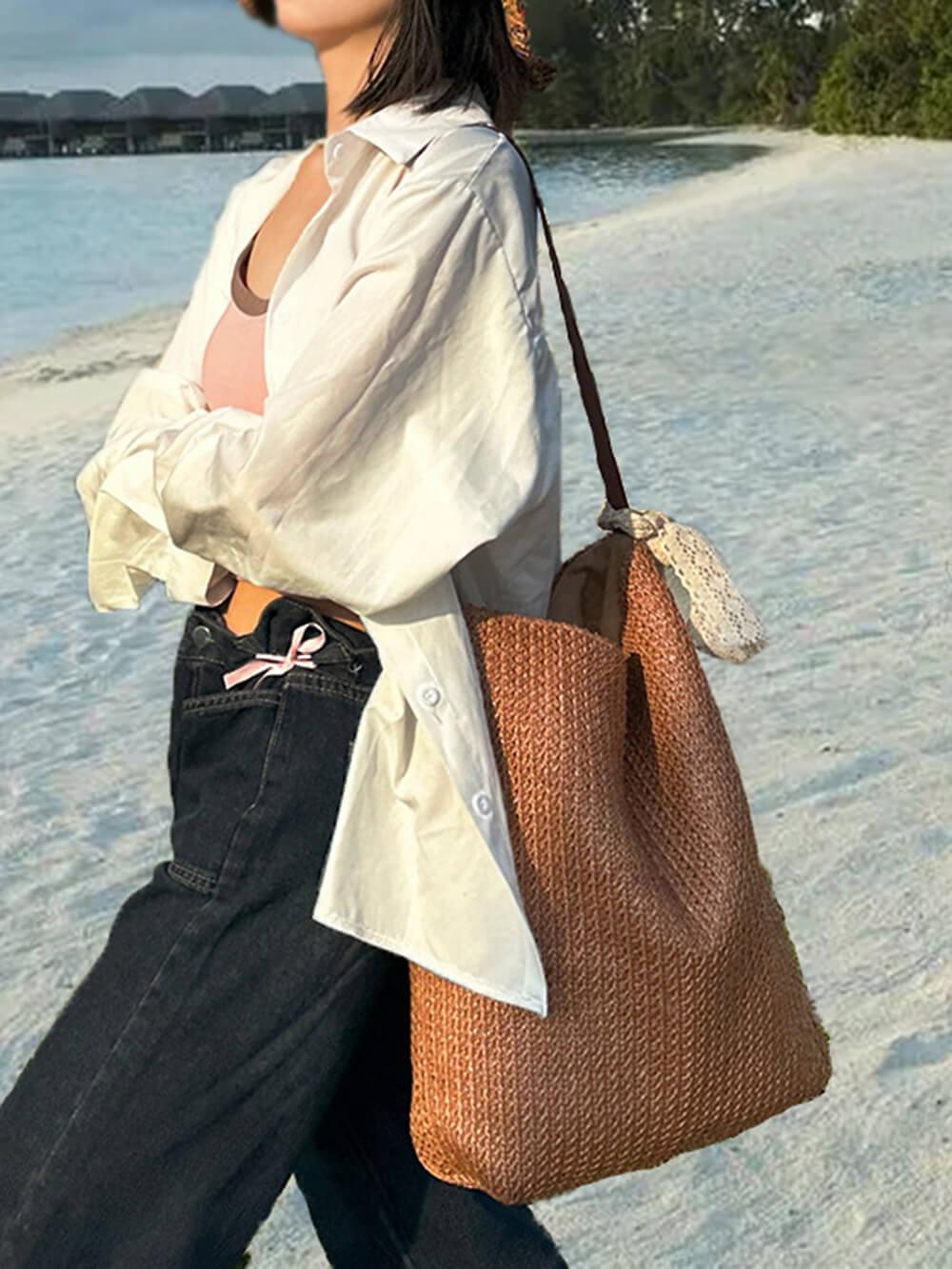 ELLA | Woven straw tote bag for summer days