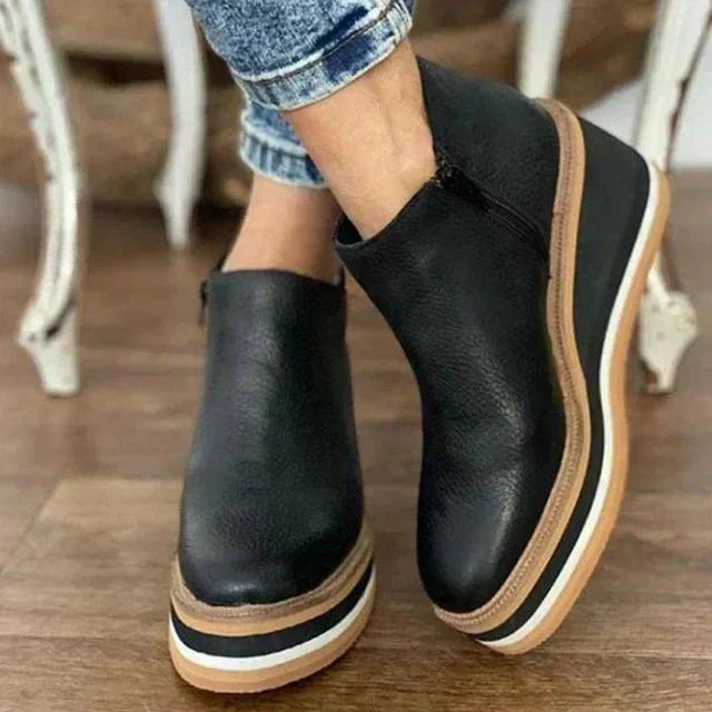 ANITA | Orthopedic boot with ergonomic support
