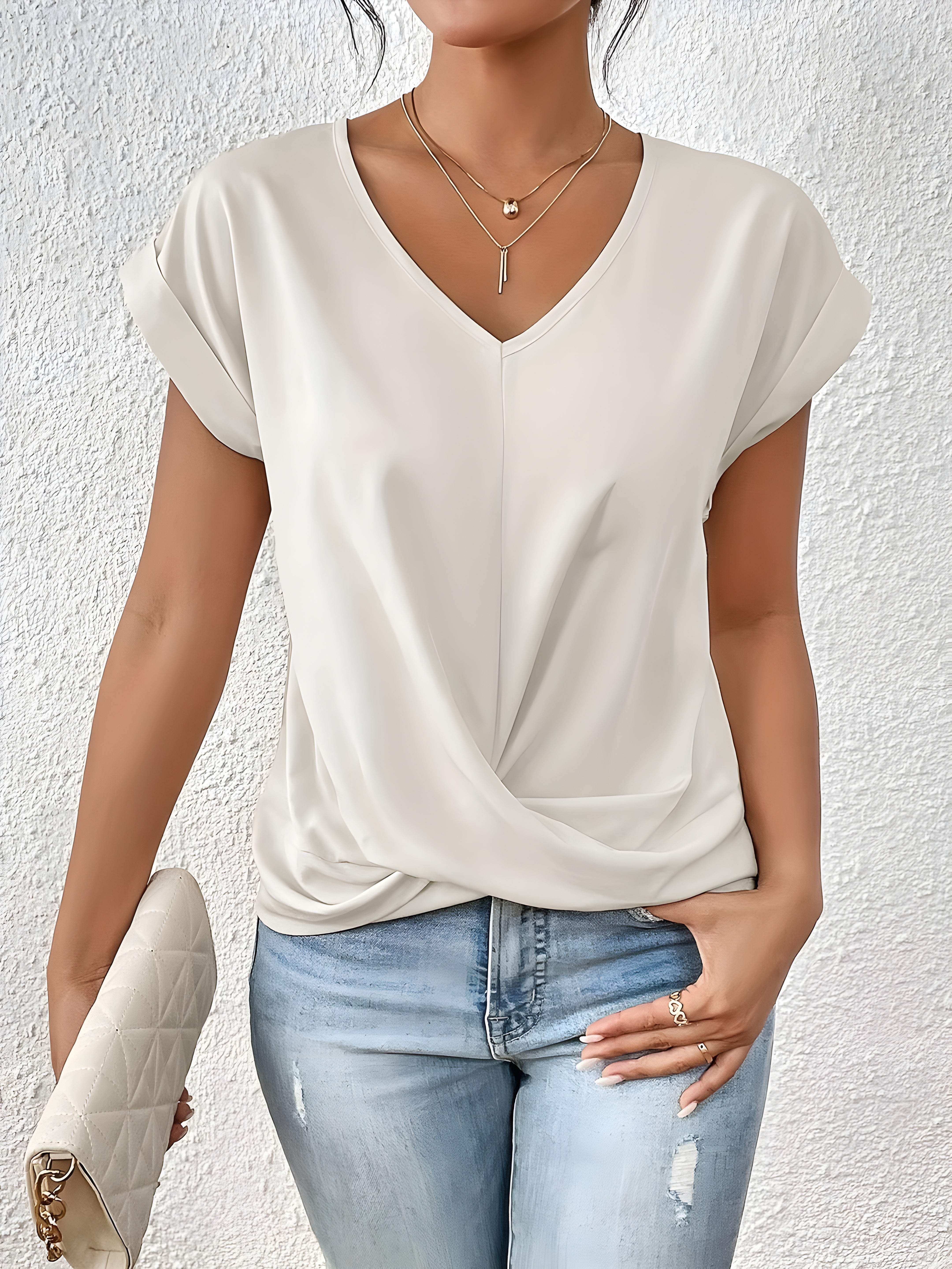 BELLA | Soft-touch V-neck top with twist-front detail