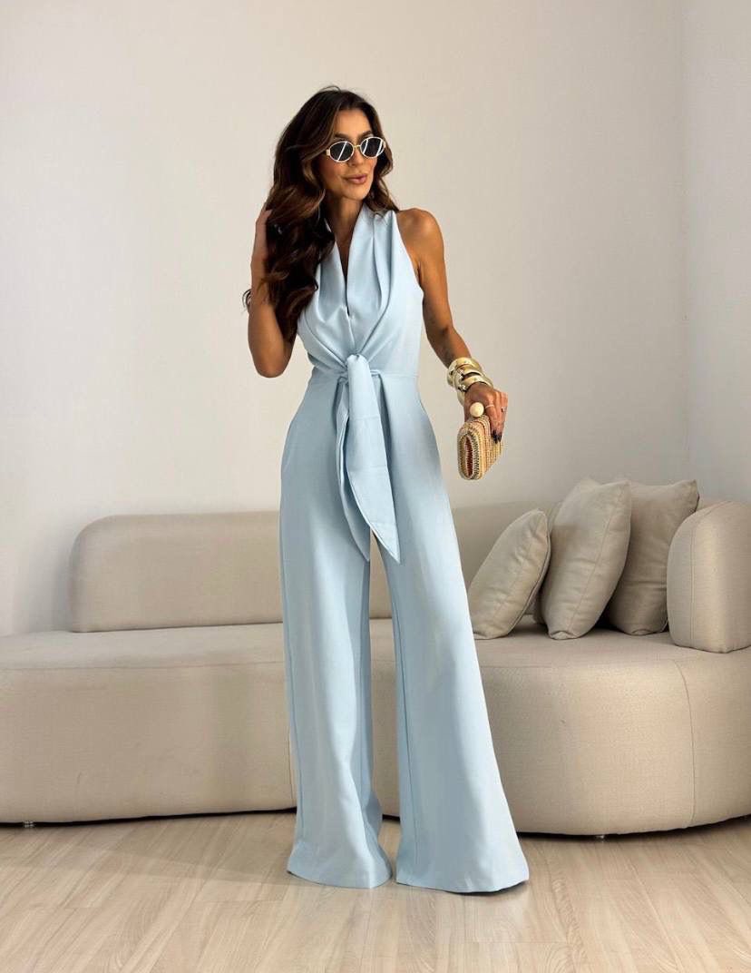 CAROL | Soft-touch wide-leg jumpsuit with defined waist