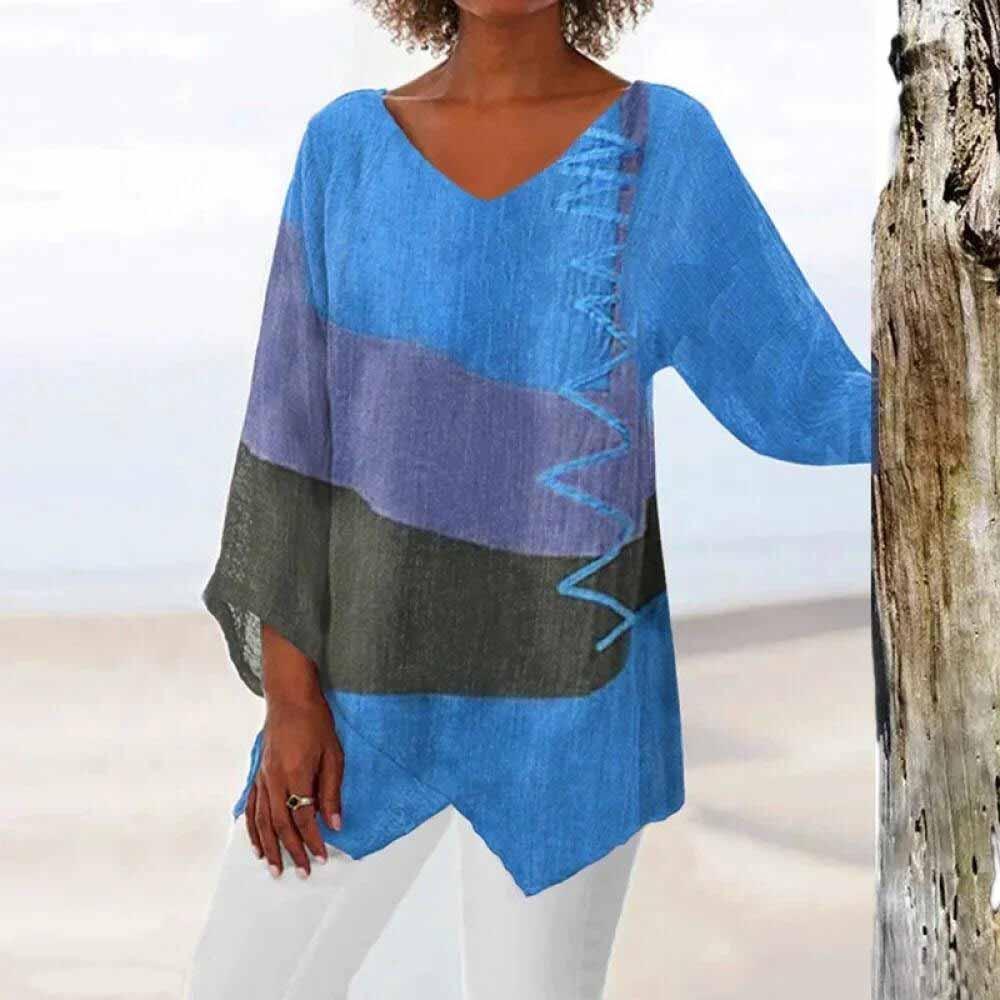 ELI | Crew-neck tri-color shirt with tummy coverage