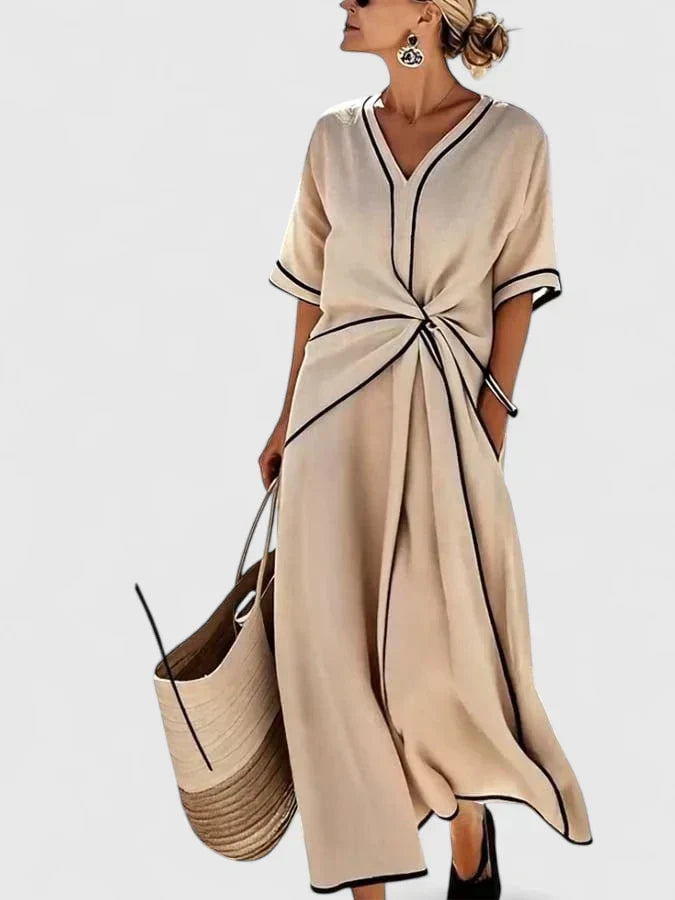 ERYKAHHH | Relaxed striped dress with elongating fit