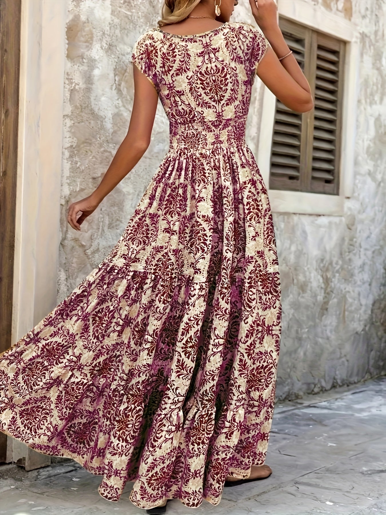 SERAPHINA | Breezy floral maxi dress with V-neck