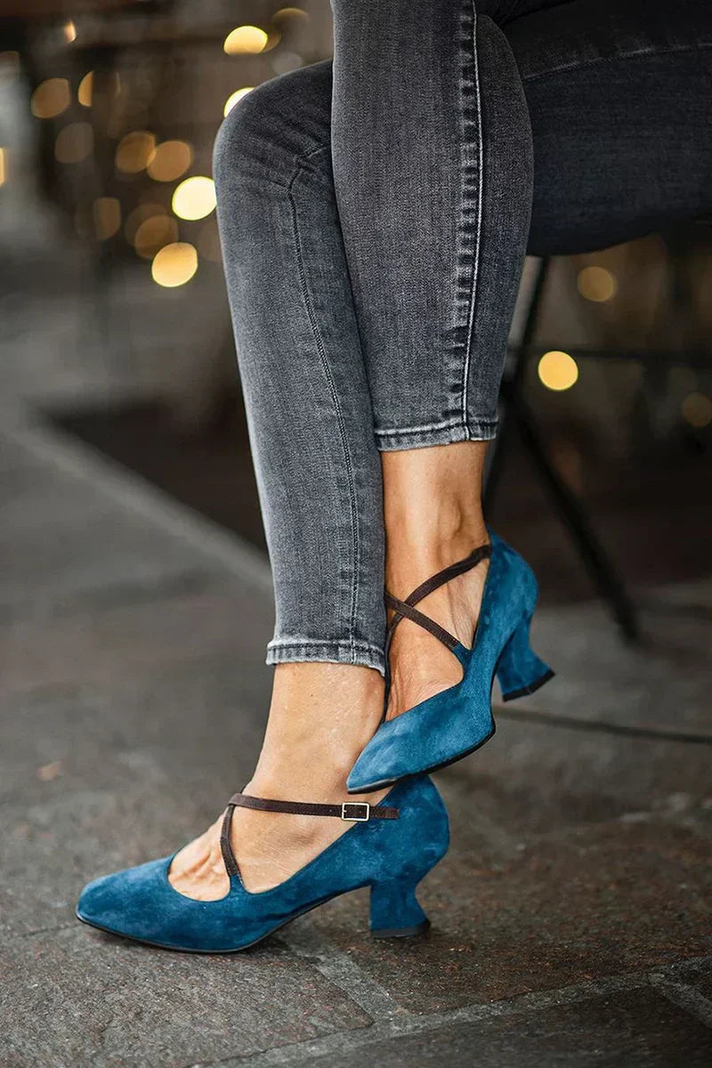 QUINN | Mid-heel sandals with crisscross straps