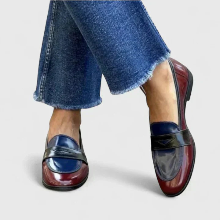 TRIXIE | Loafers with a sleek silhouette