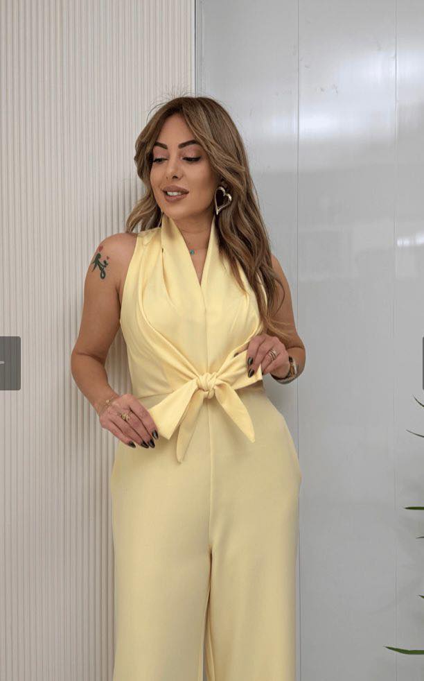 CAROL | Soft-touch wide-leg jumpsuit with defined waist
