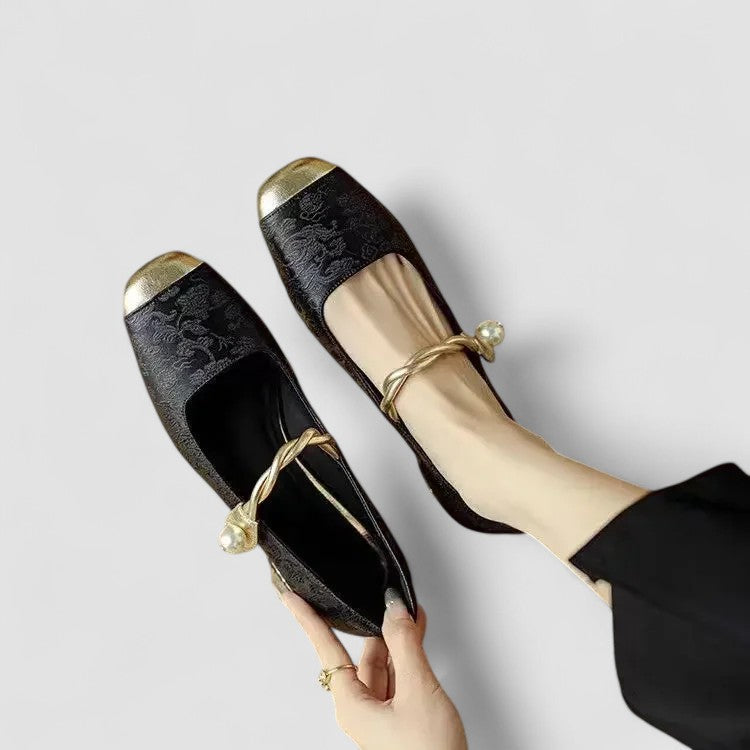 CHRYSTAHH | Mary Jane shoes with block heel
