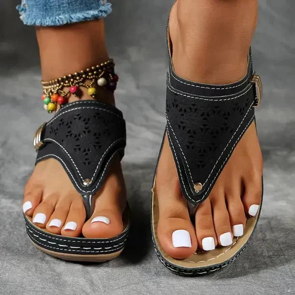 GILLIAN | Orthopedic sandal with wedge heel