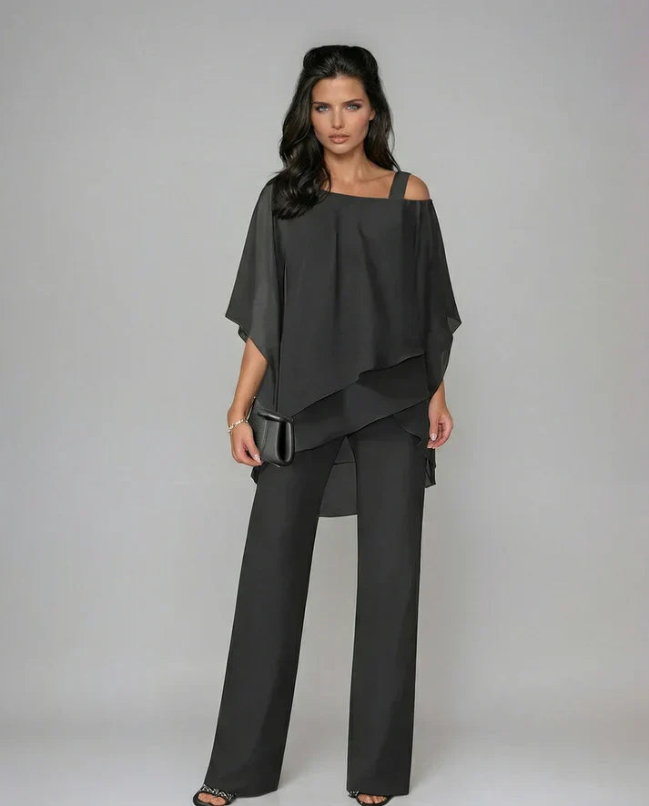 MARIELLA | Flowing two-piece set with relaxed silhouette