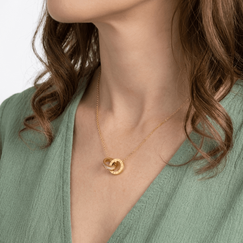 LUNA | Spiral pendant necklace in titanium steel