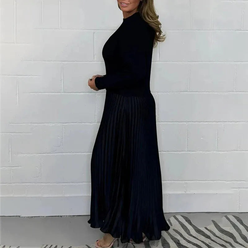 MAELIQ | Maxi dress with long sleeves and pleated hem