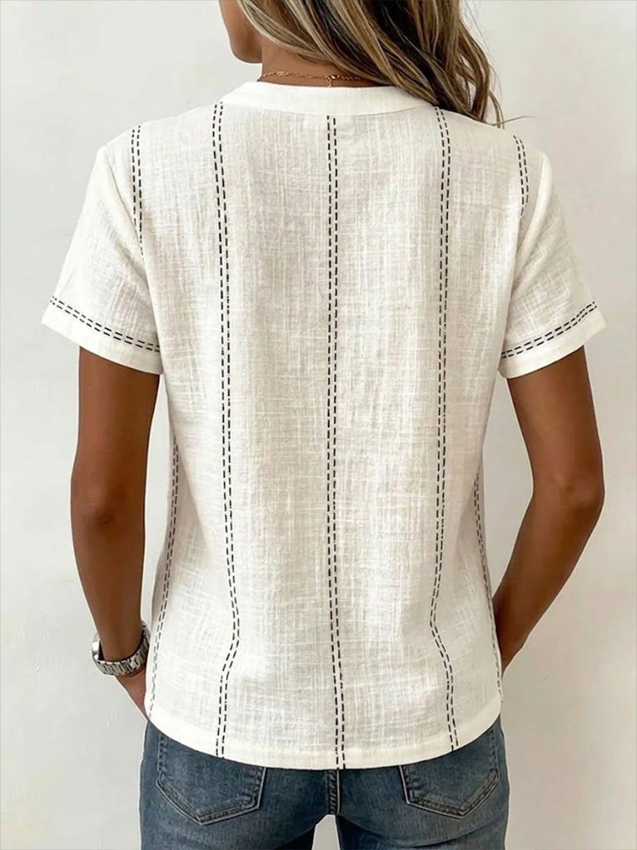 DAISY | V-neck top with relaxed fit