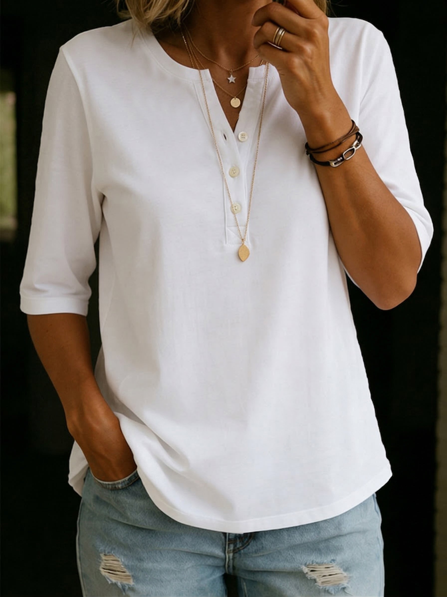 QUINN | Henley-neck tee with short sleeves