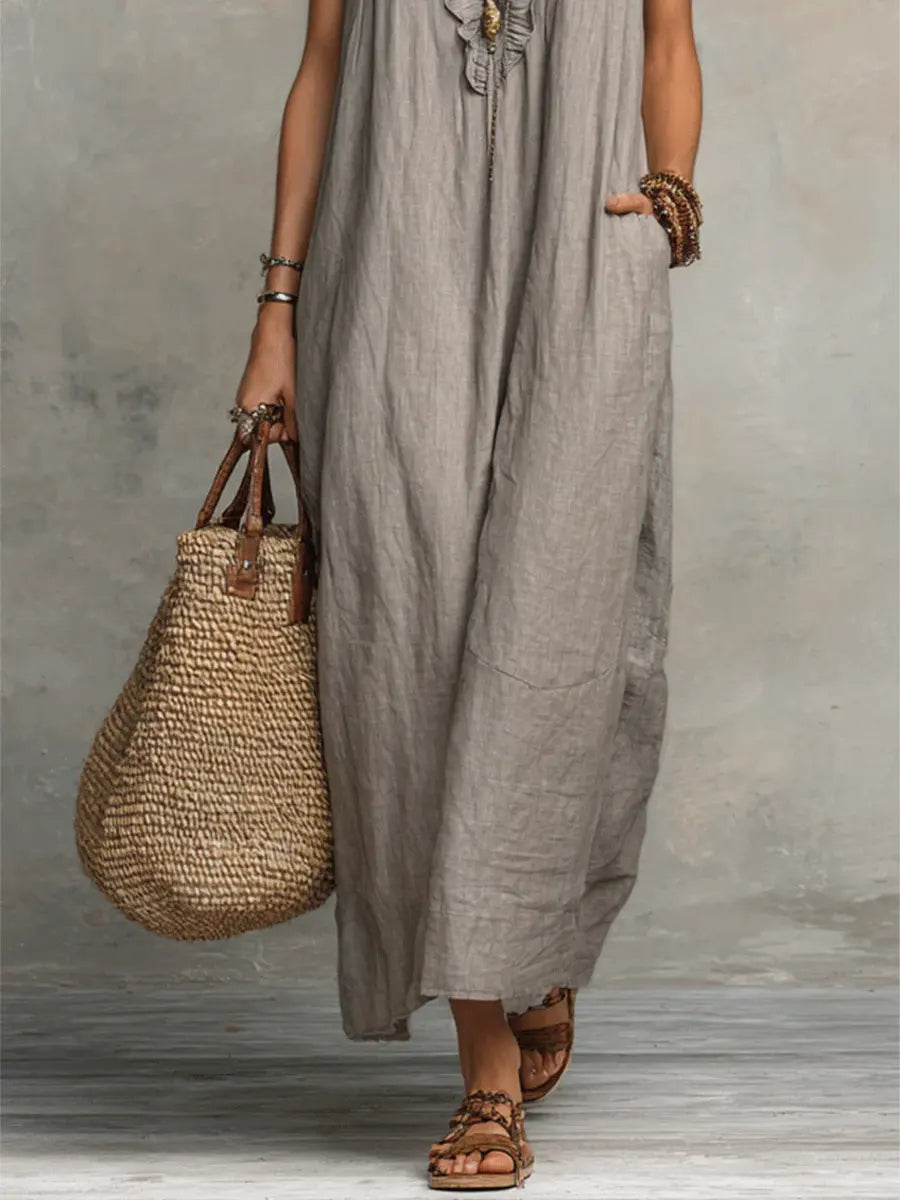 DAISY | Sleeveless dress with ruffle details