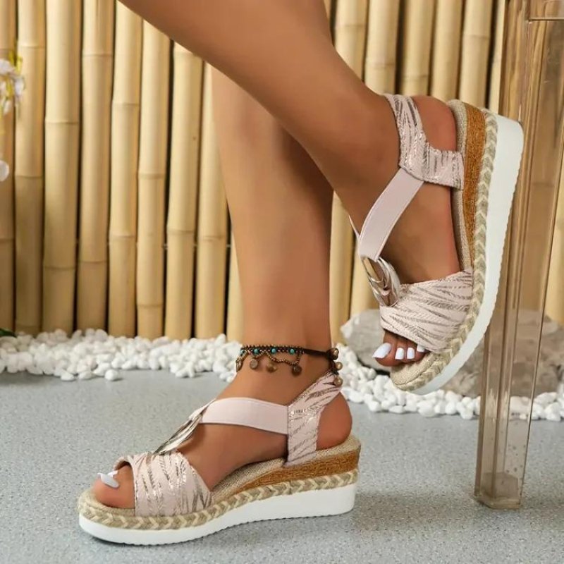 QUINN | Orthopedic sandals with arch support