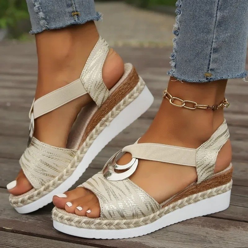 QUINN | Orthopedic sandals with arch support