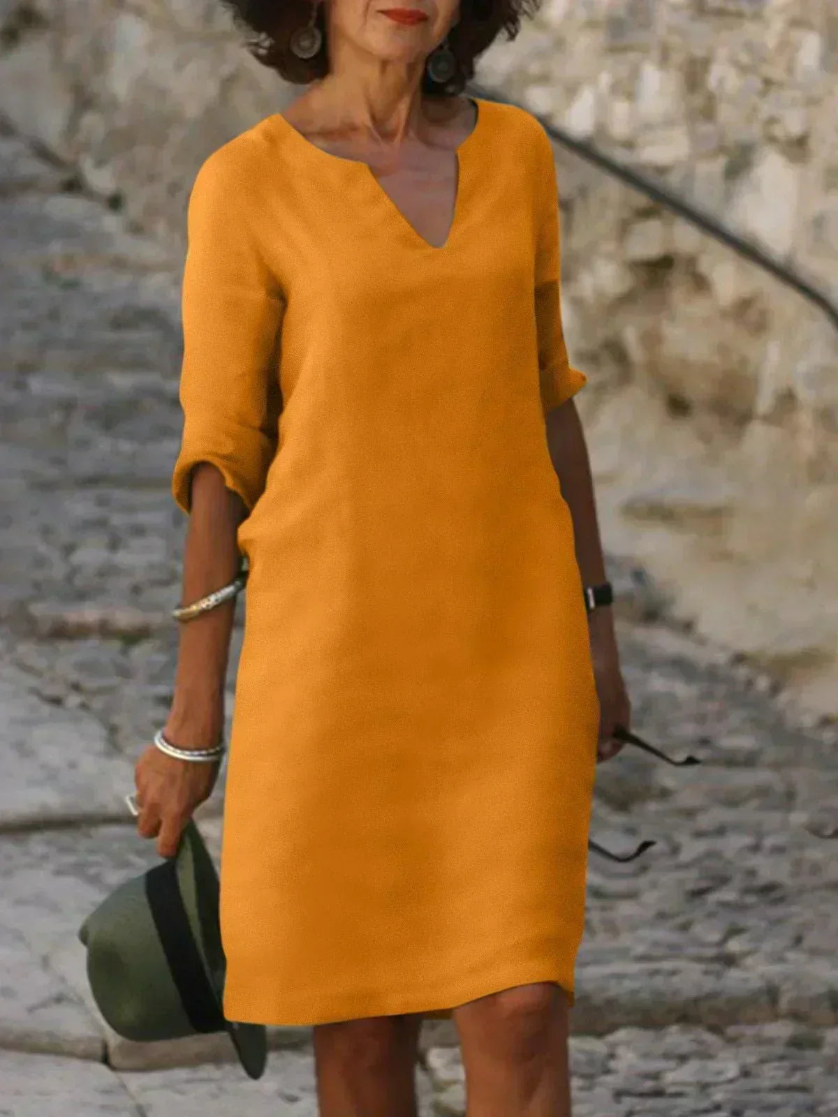 AMELIA | Midi dress with softly shaped waist
