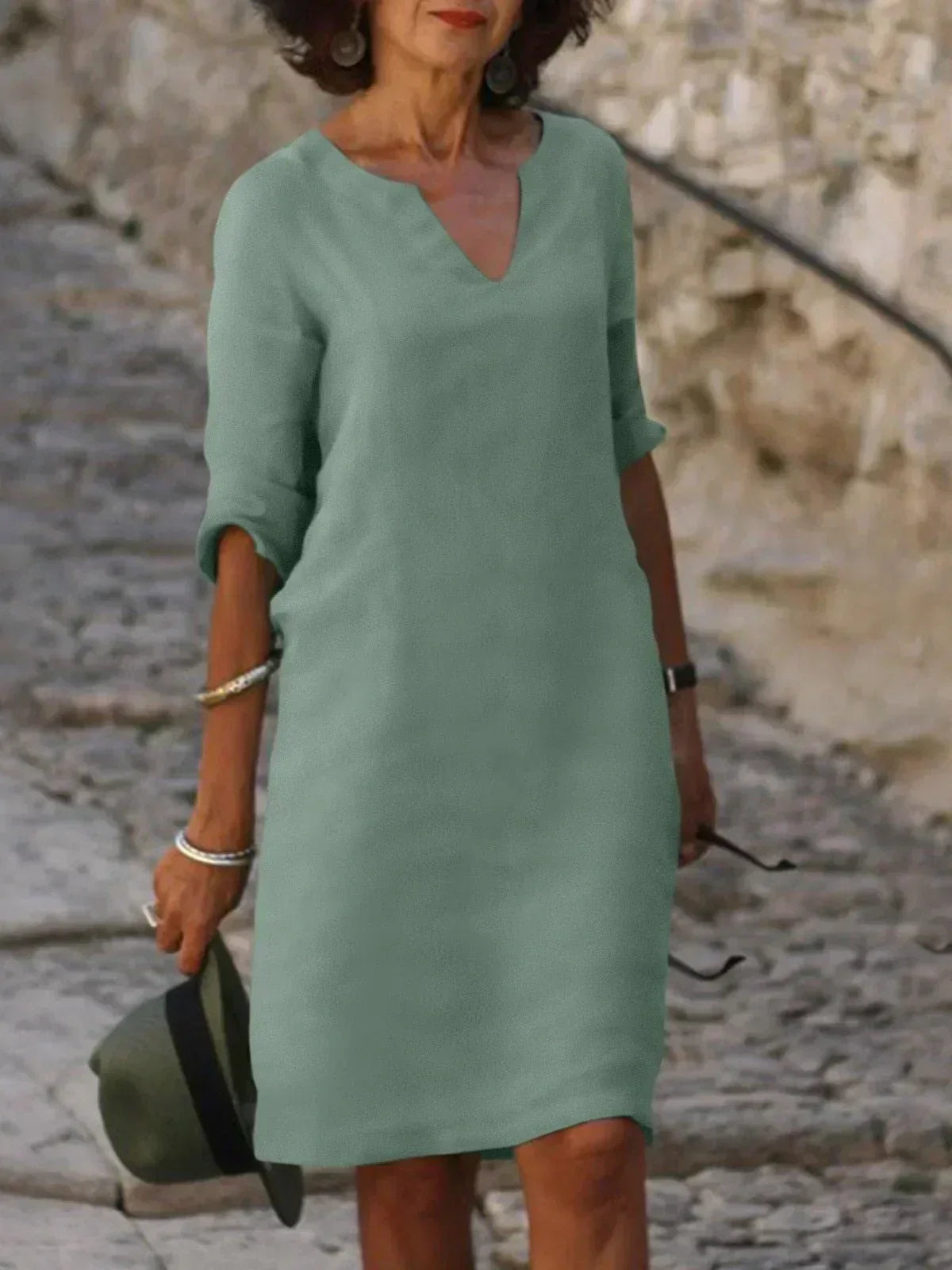 AMELIA | Midi dress with softly shaped waist