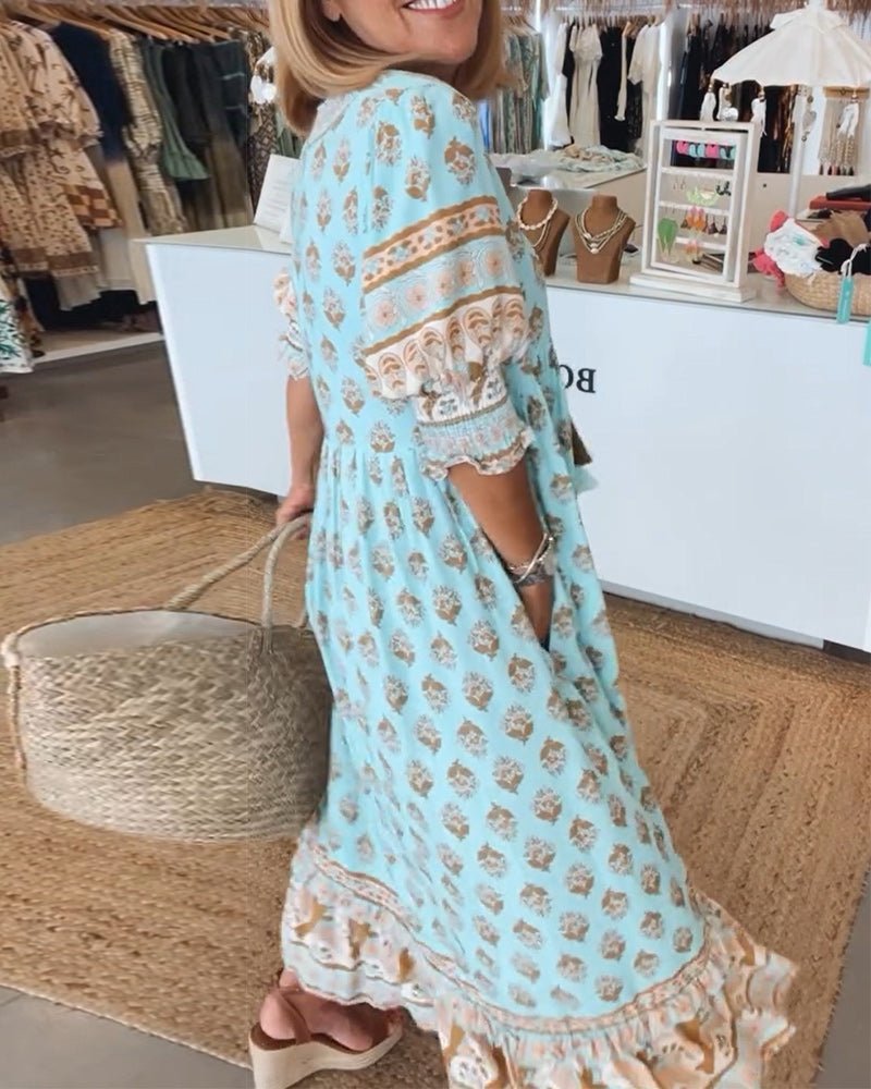 VERONA | V-neck printed half-sleeve dress